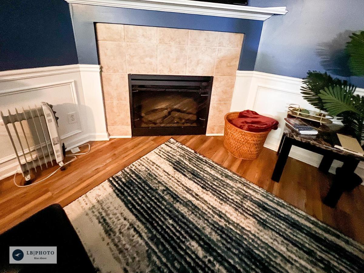 4 - Bed Home With Cali King Bed, 12 Mins To Dtwn Atlanta Buitenkant foto