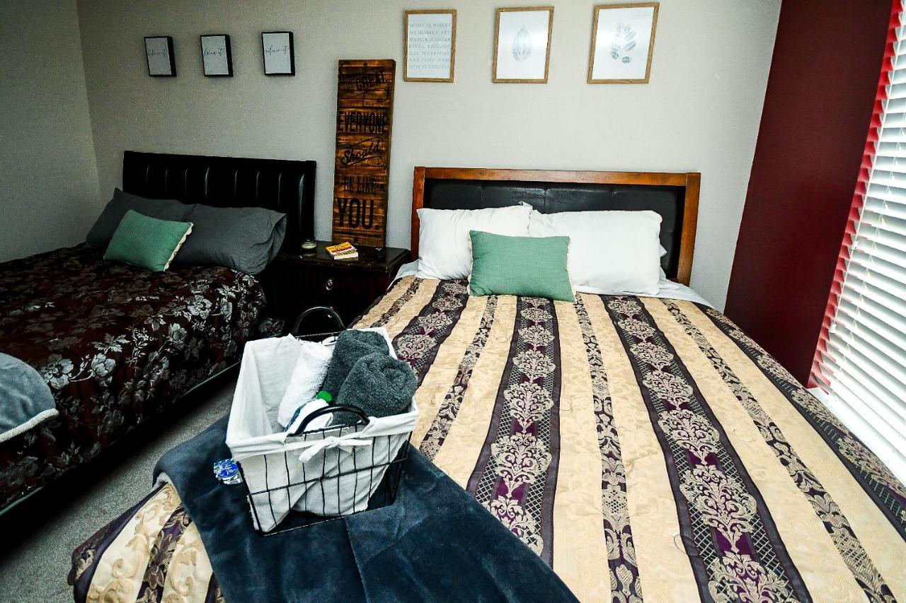 4 - Bed Home With Cali King Bed, 12 Mins To Dtwn Atlanta Buitenkant foto